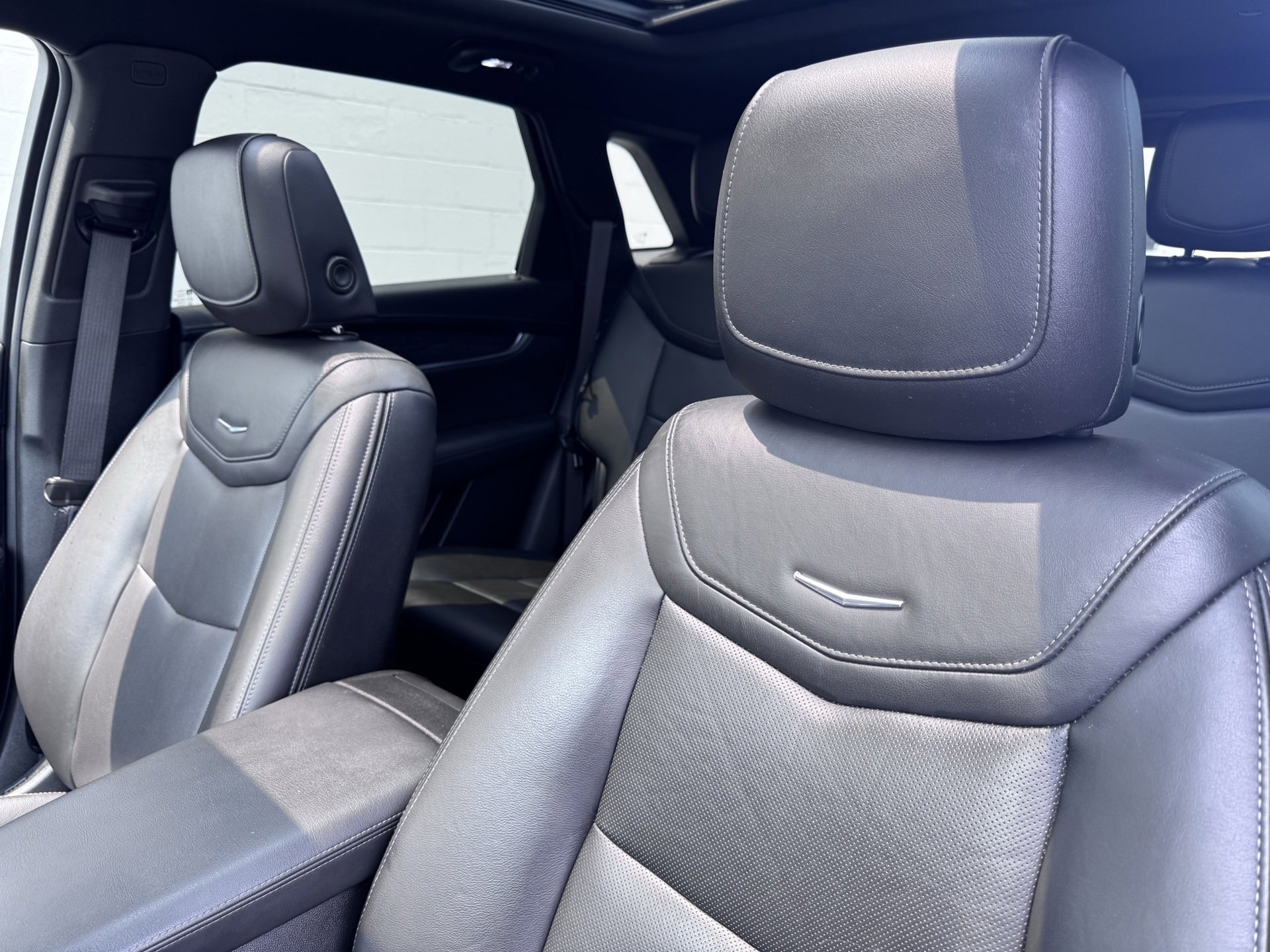 Used 2021 Cadillac XT5 Premium Luxury image 13