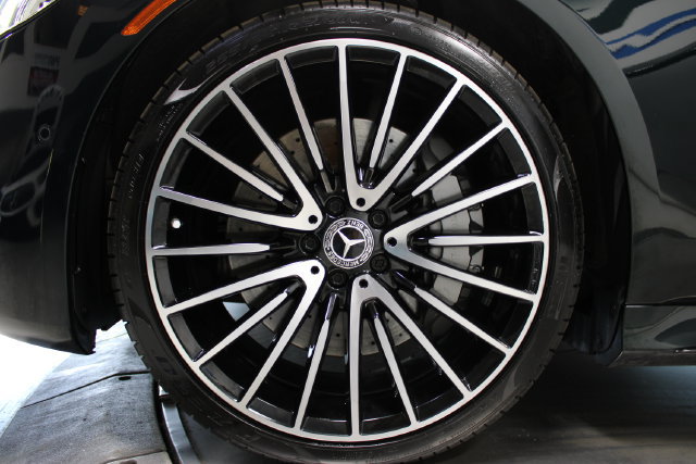 Used 2021 Mercedes-Benz S 580 4MATIC Sedan w/ AMG Line image 36