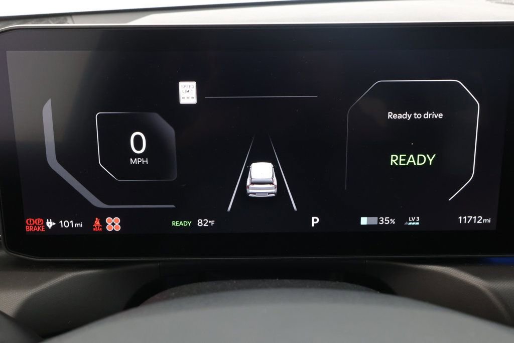 Used 2024 Kia EV9 Land image 15