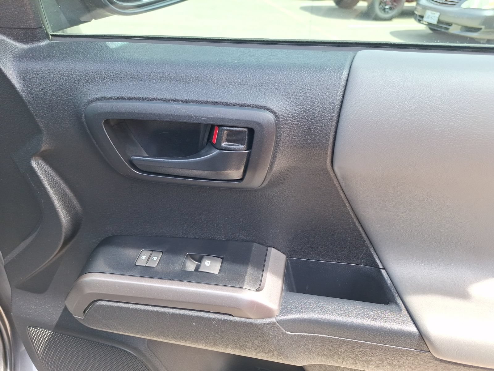 Used 2023 Toyota Tacoma SR5 RWD image 35