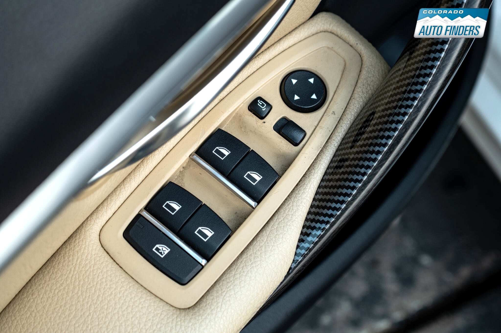 Used 2017 BMW 330i xDrive Wagon image 11