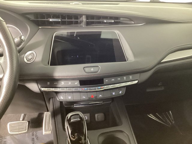 Used 2023 Cadillac XT4 Sport AWD/4WD image 17