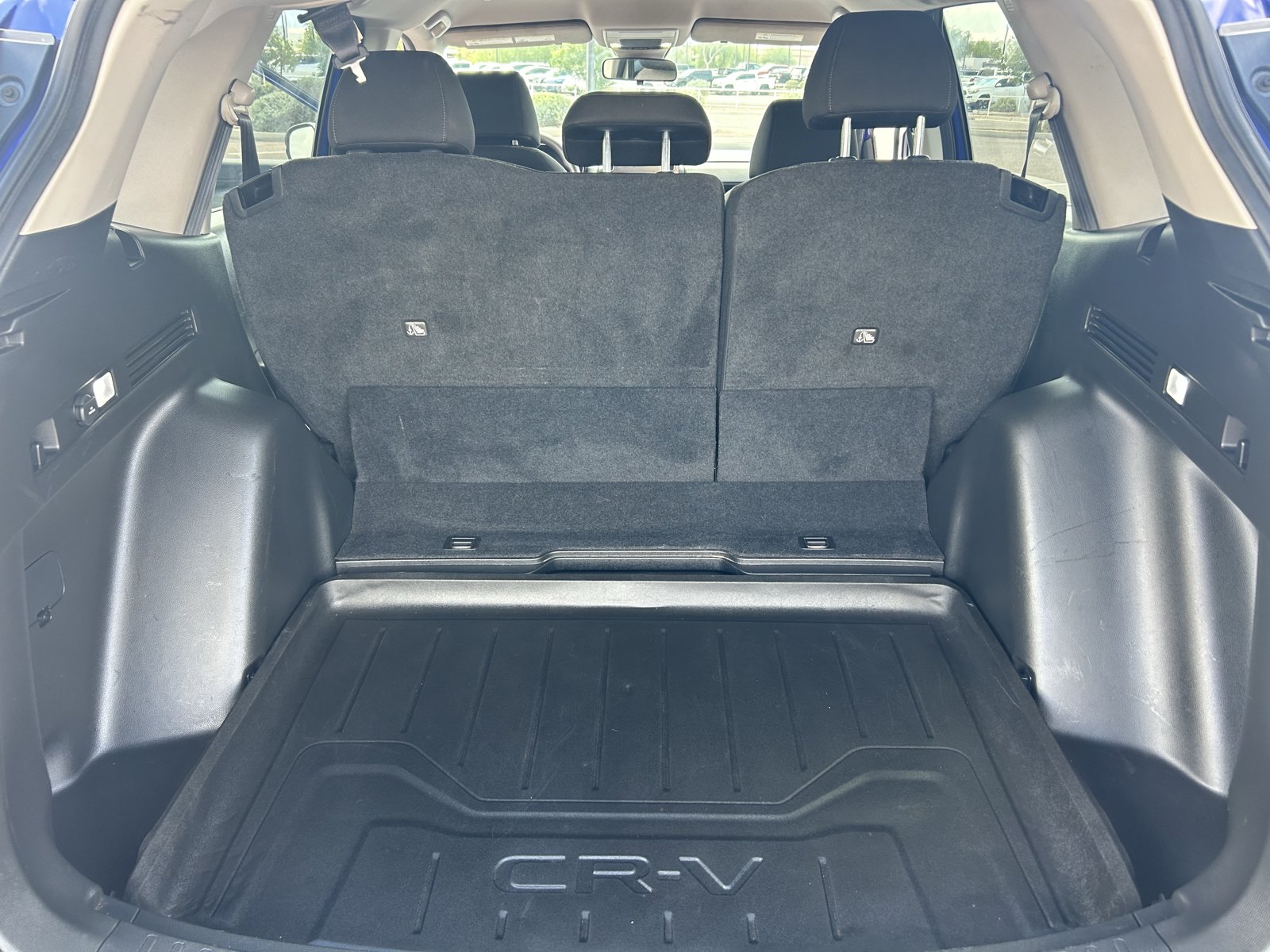 Used 2025 Honda CR-V LX image 10
