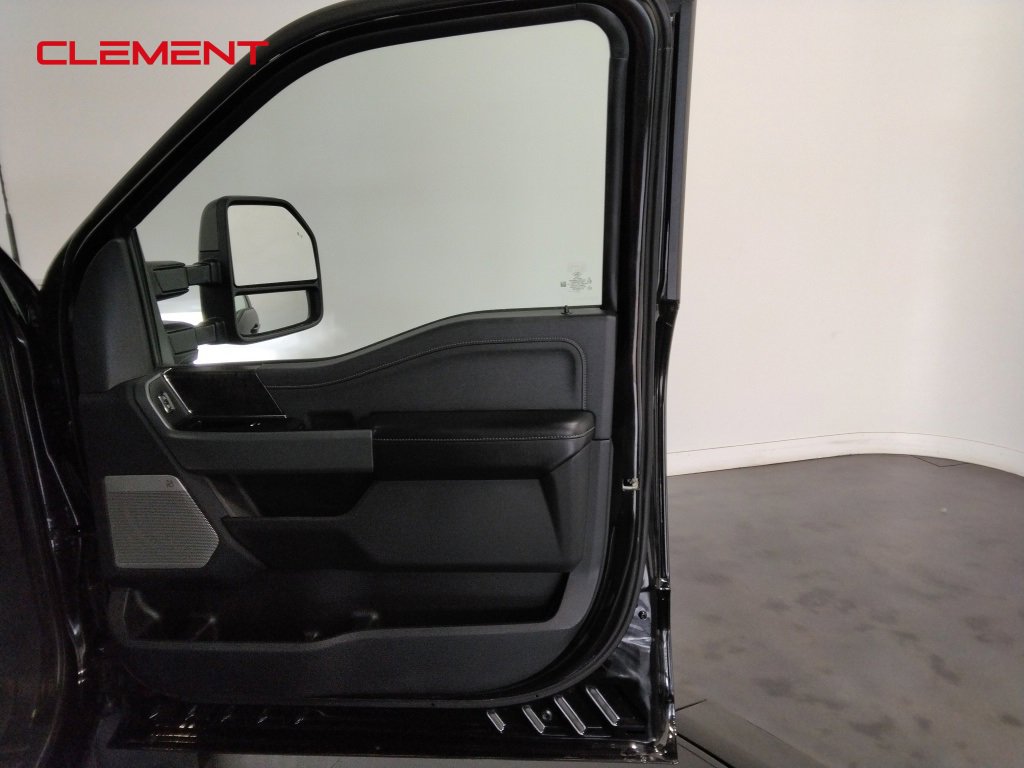 Used 2023 Ford F450 Lariat w/ Lariat Ultimate Package image 39