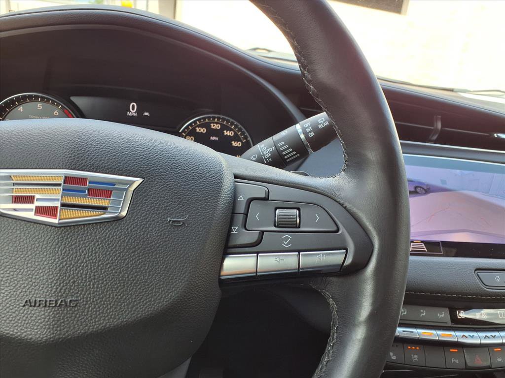 Used 2020 Cadillac XT4 Premium Luxury FWD image 27