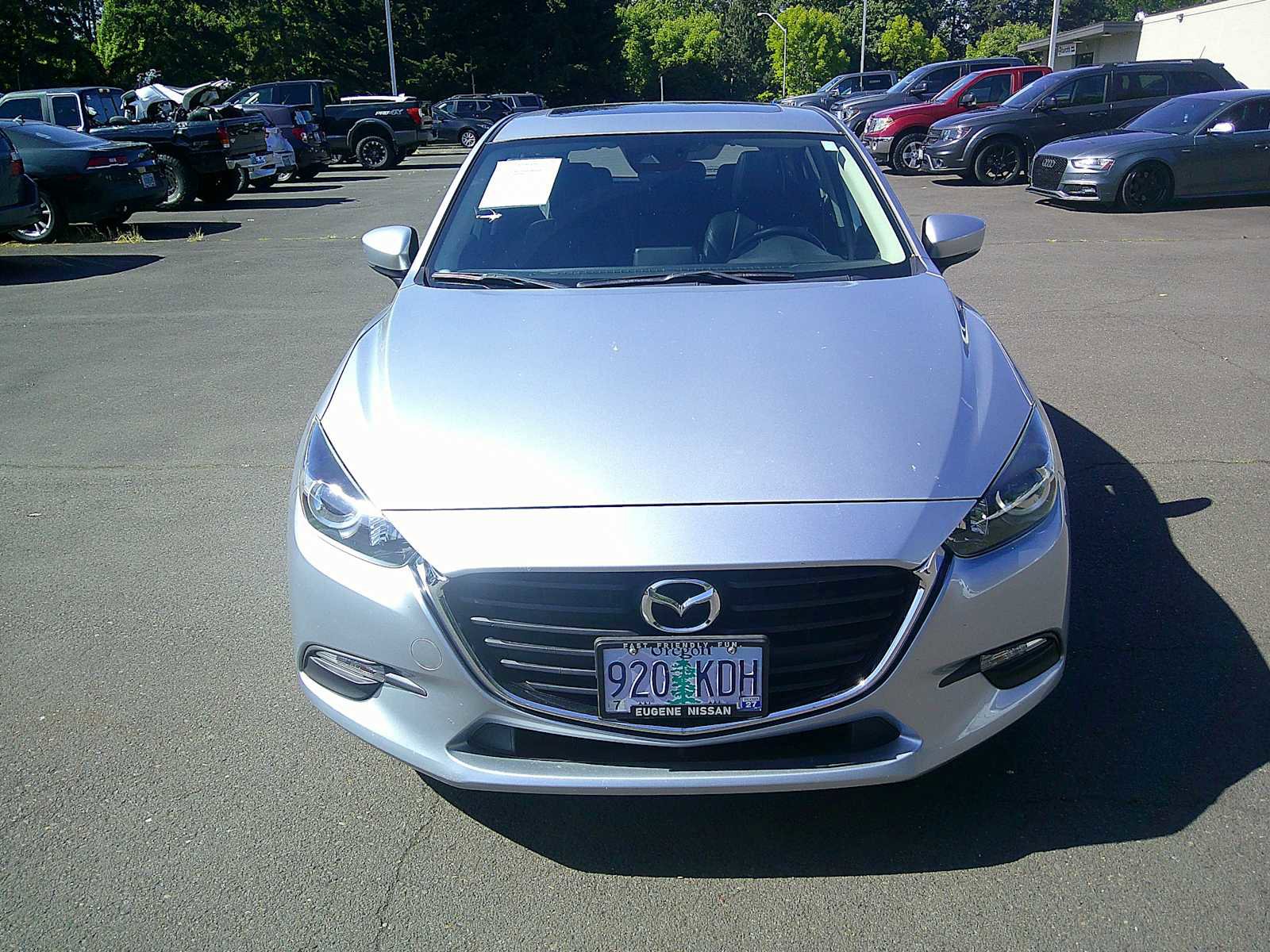 Used 2017 MAZDA MAZDA3 Touring FWD image 8