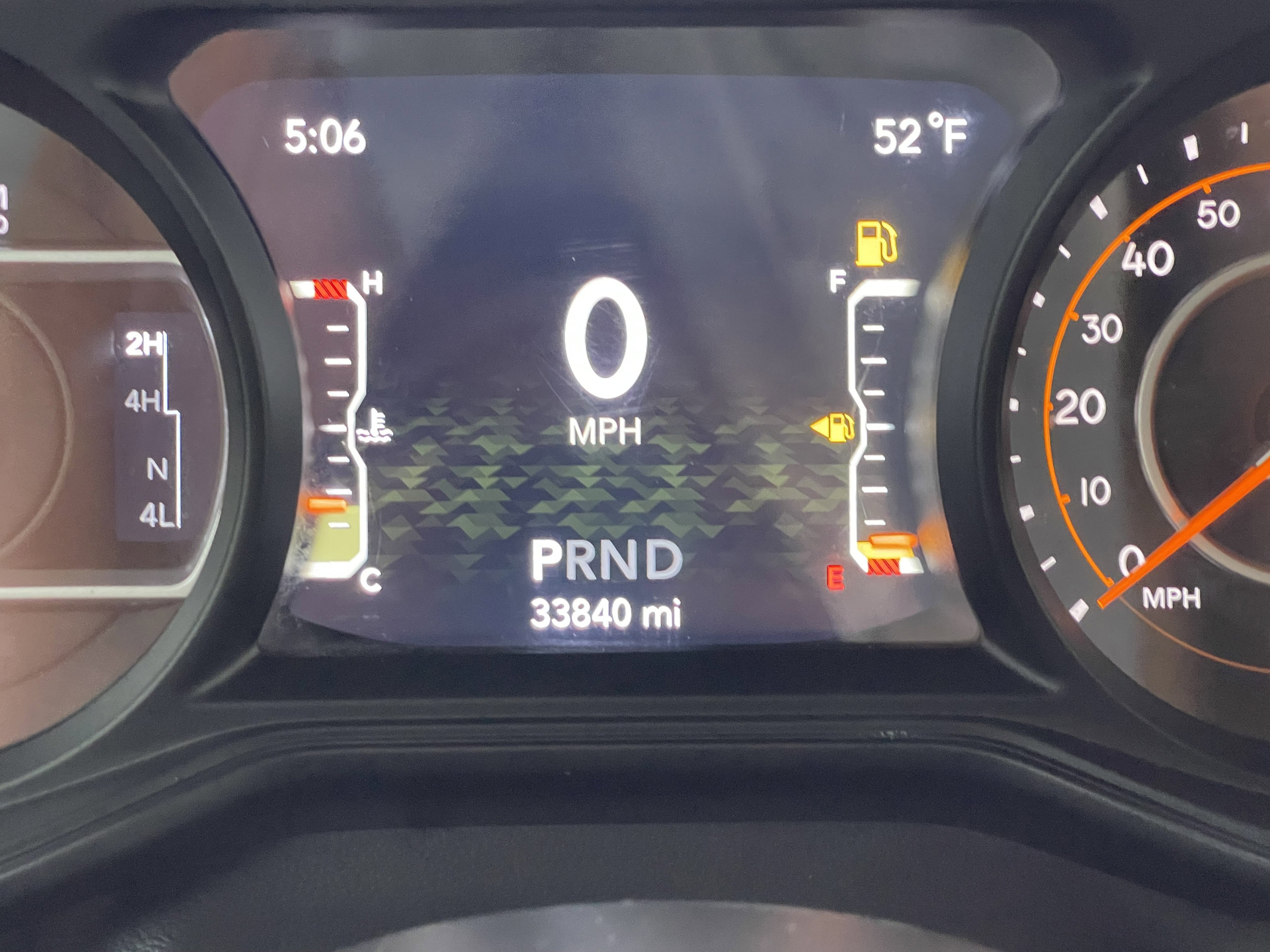 Used 2025 Jeep Wrangler Unlimited Rubicon AWD/4WD image 33