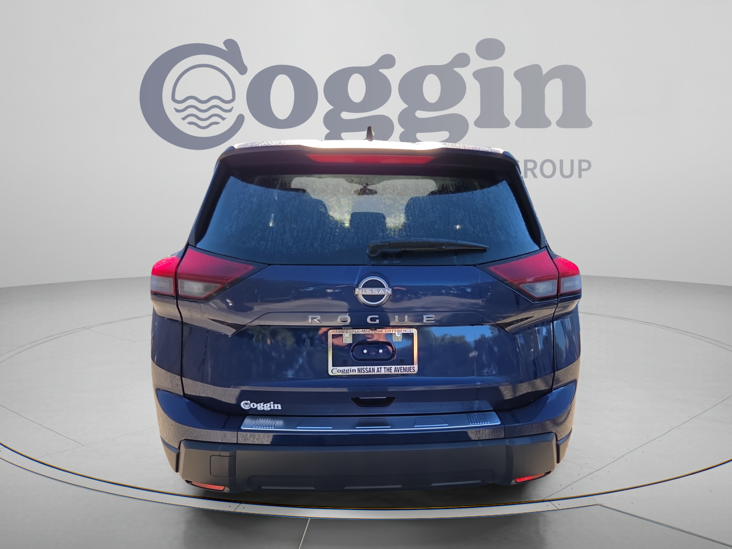 New 2026 Nissan Rogue SV w/ Cold Weather Package FWD image 4