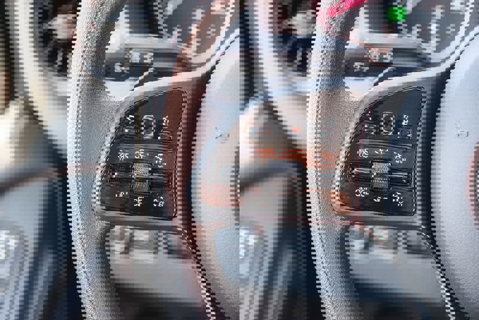 Used 2024 Mercedes-Benz Sprinter 2500 image 17