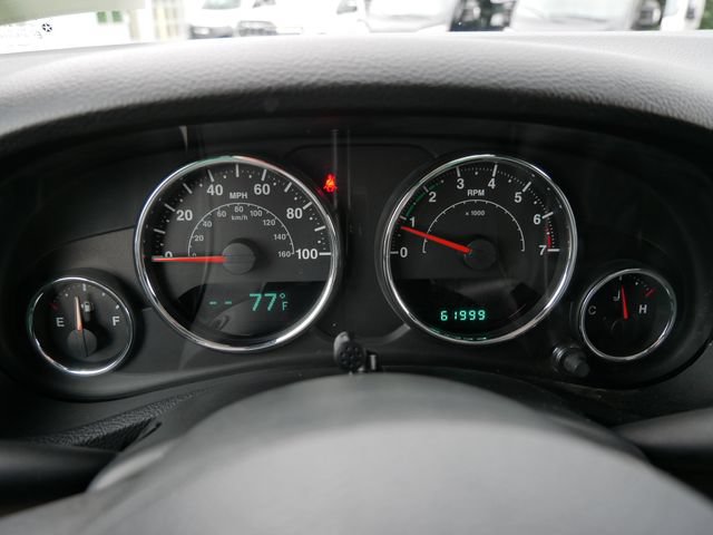 Used 2013 Jeep Wrangler Unlimited Sahara w/ Dual Top Group AWD/4WD image 30