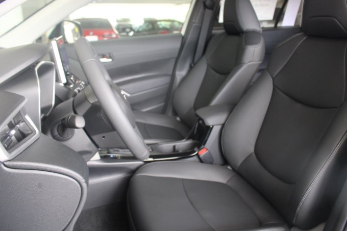 New 2026 Toyota Corolla Cross XLE AWD/4WD image 10