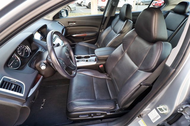 Used 2017 Acura TLX V6 SH-AWD w/ Technology Pkg image 23
