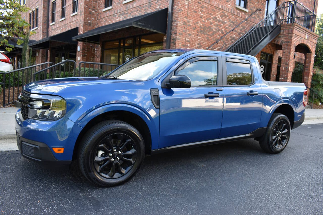 Used 2024 Ford Maverick XLT w/ XLT Luxury Package FWD image 2