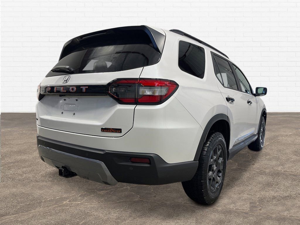 New 2026 Honda Pilot TrailSport image 6