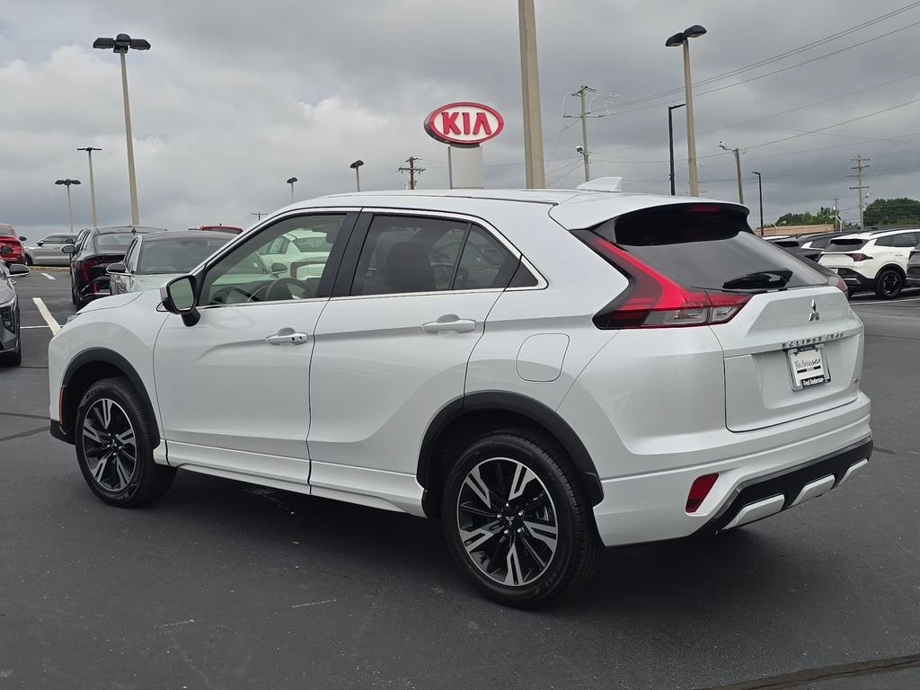 Used 2024 Mitsubishi Eclipse Cross SEL AWD/4WD image 5