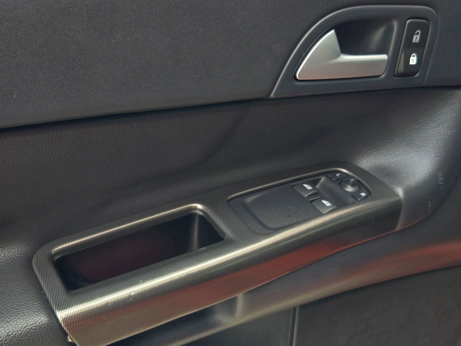 Used 2011 Volvo C30 image 31