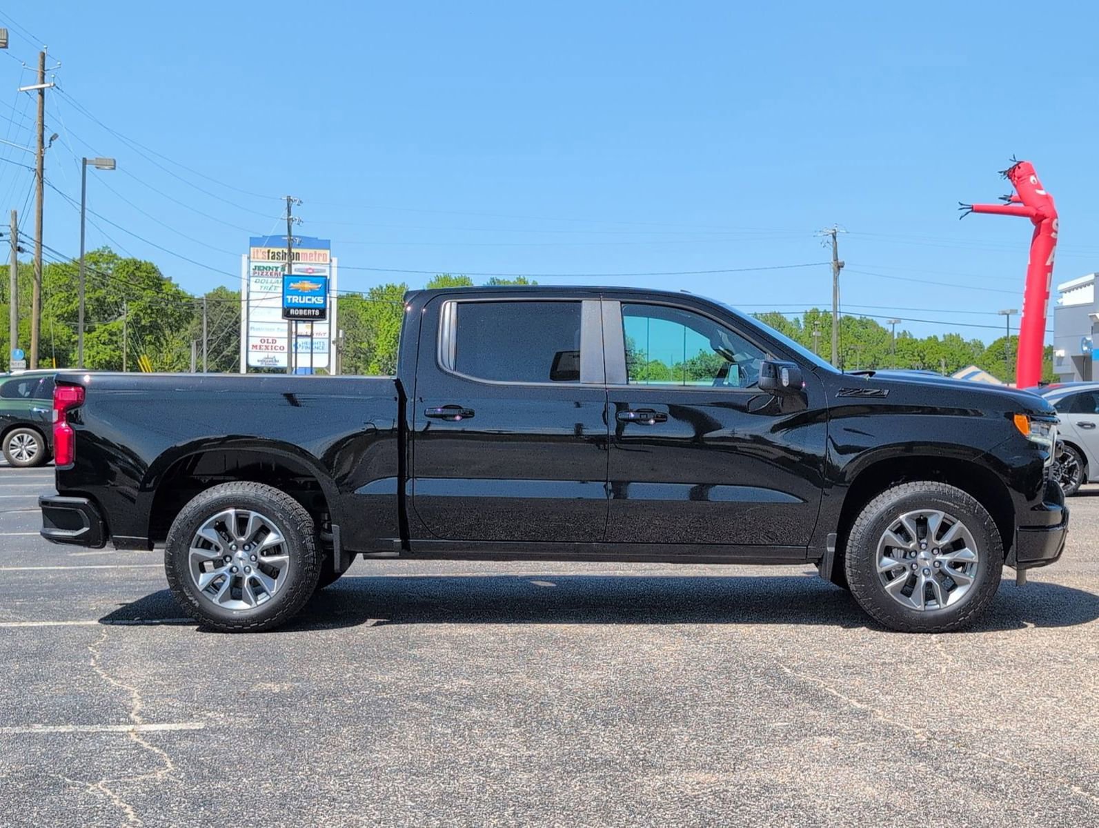 New 2026 Chevrolet Silverado 1500 RST w/ Safety Package AWD/4WD image 7