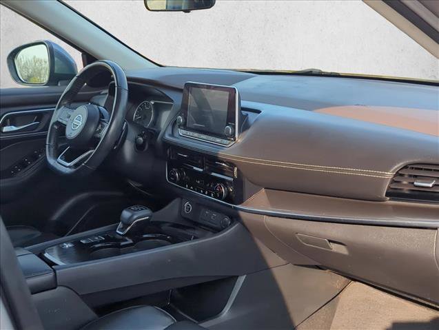 Used 2021 Nissan Rogue SV w/ Premium Package image 23