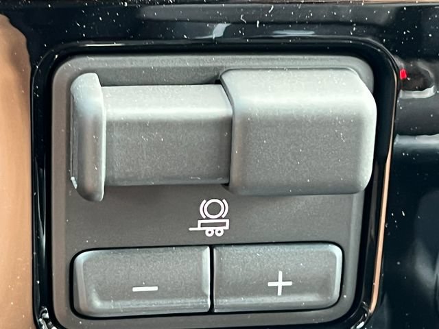 New 2026 Chevrolet Silverado 1500 LTZ w/ LTZ Convenience Package II AWD/4WD image 34
