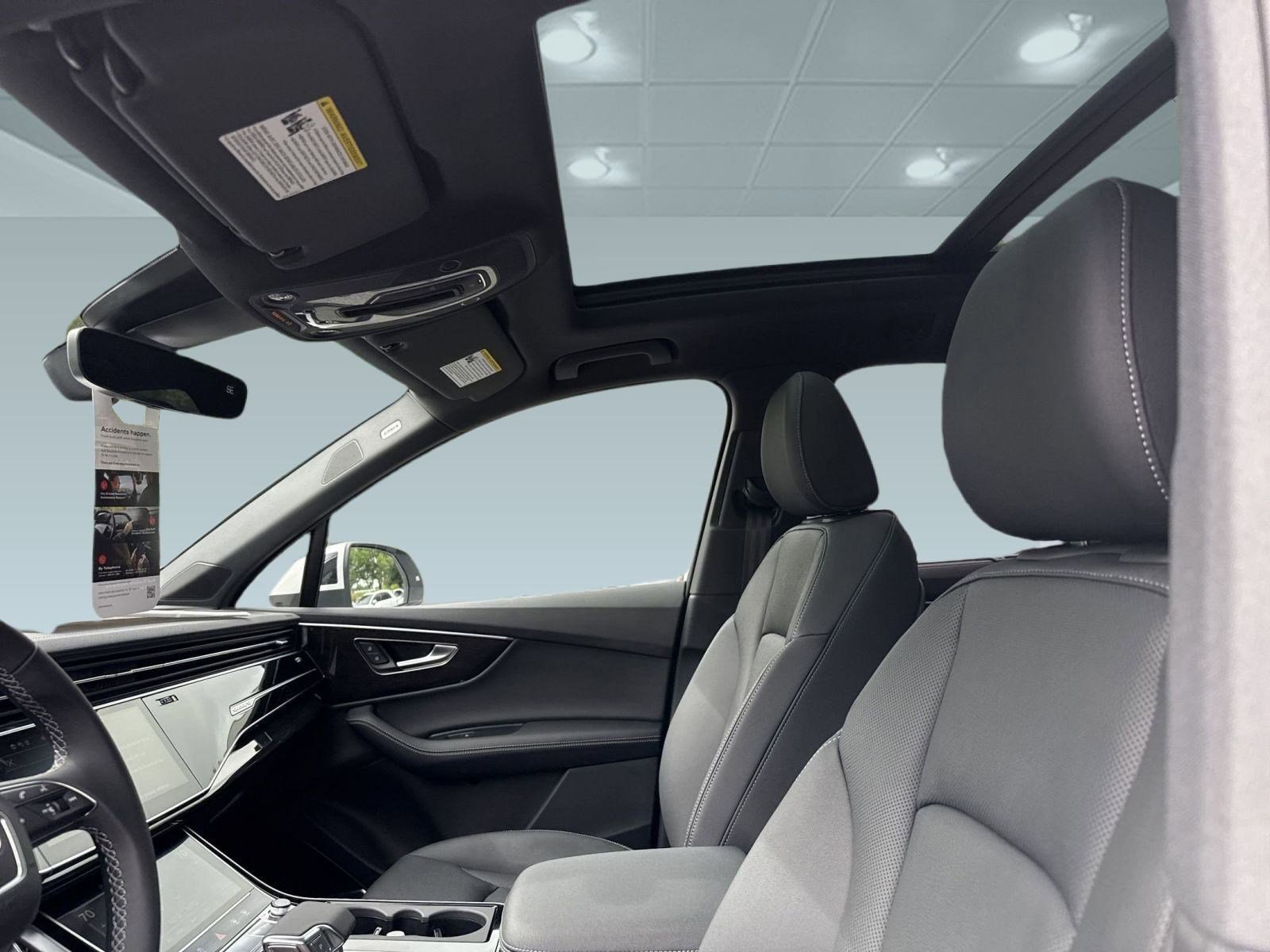 New 2025 Audi Q7 3.0T Premium Plus image 16