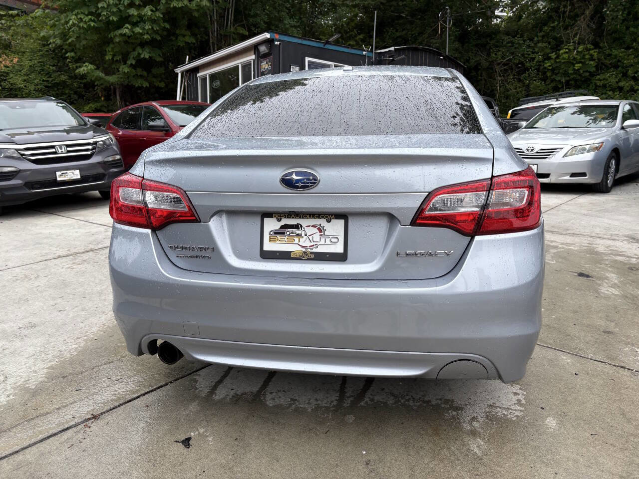 Used 2015 Subaru Legacy 2.5i Limited AWD/4WD image 6