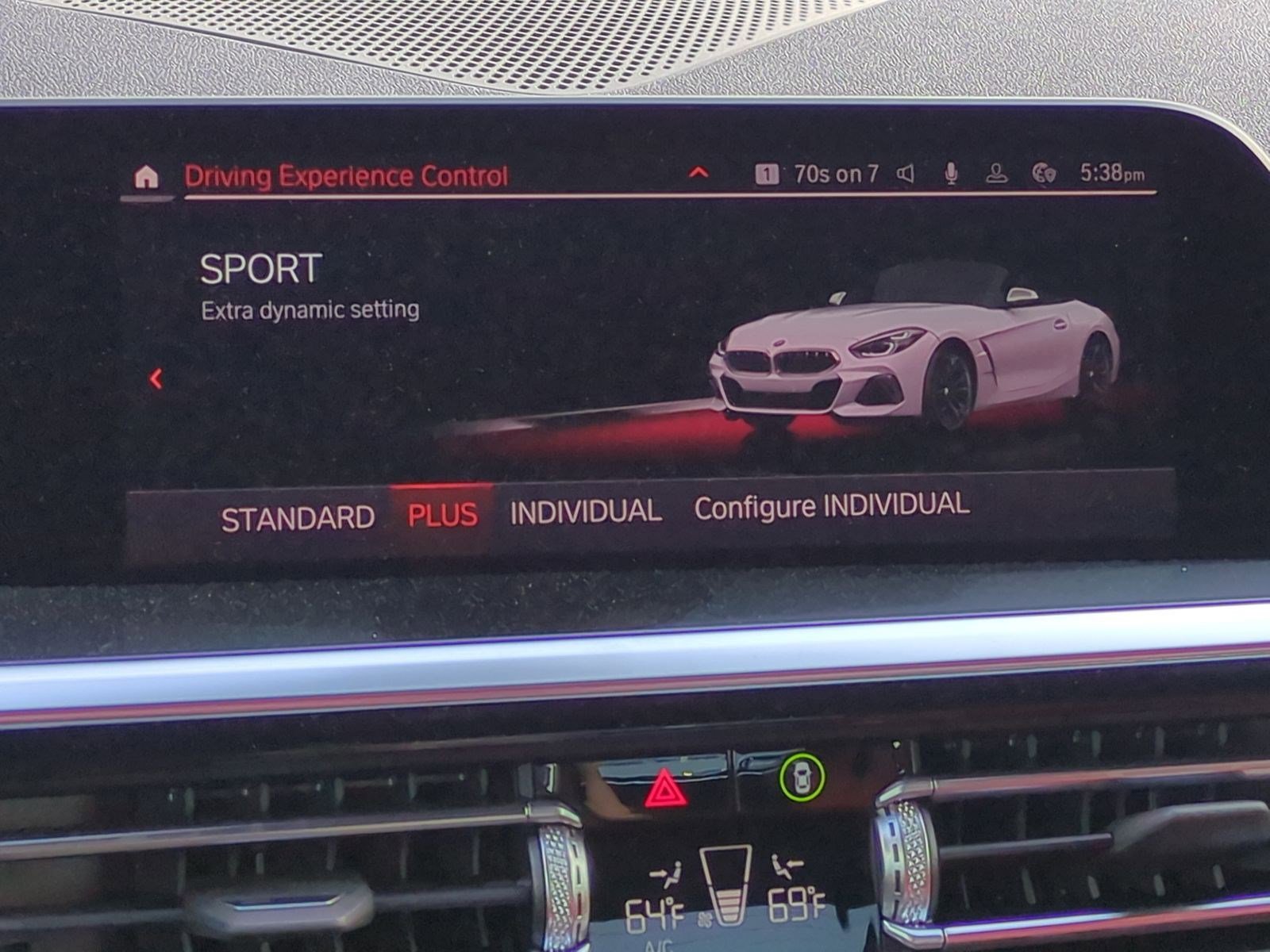 Used 2026 BMW Z4 M40i w/ Shadowloine Package image 23