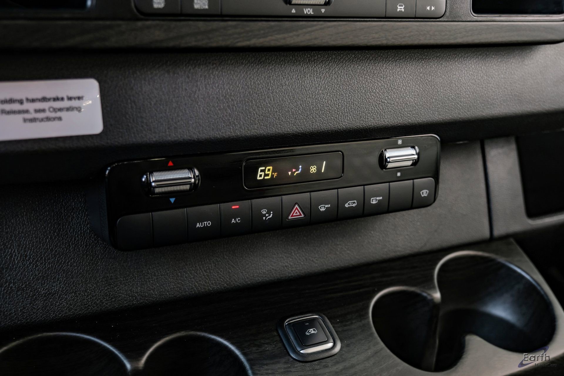 Used 2025 Mercedes-Benz Sprinter 3500 image 54