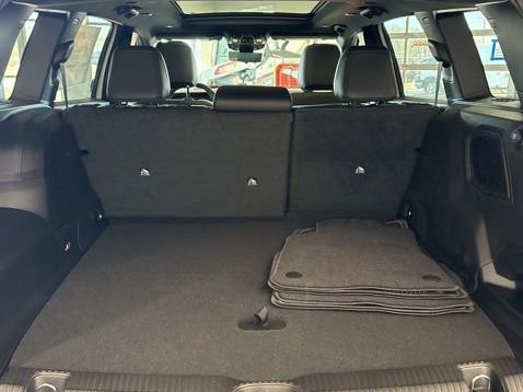 New 2026 Jeep Cherokee Overland w/ Advanced Pro Tech Group image 12