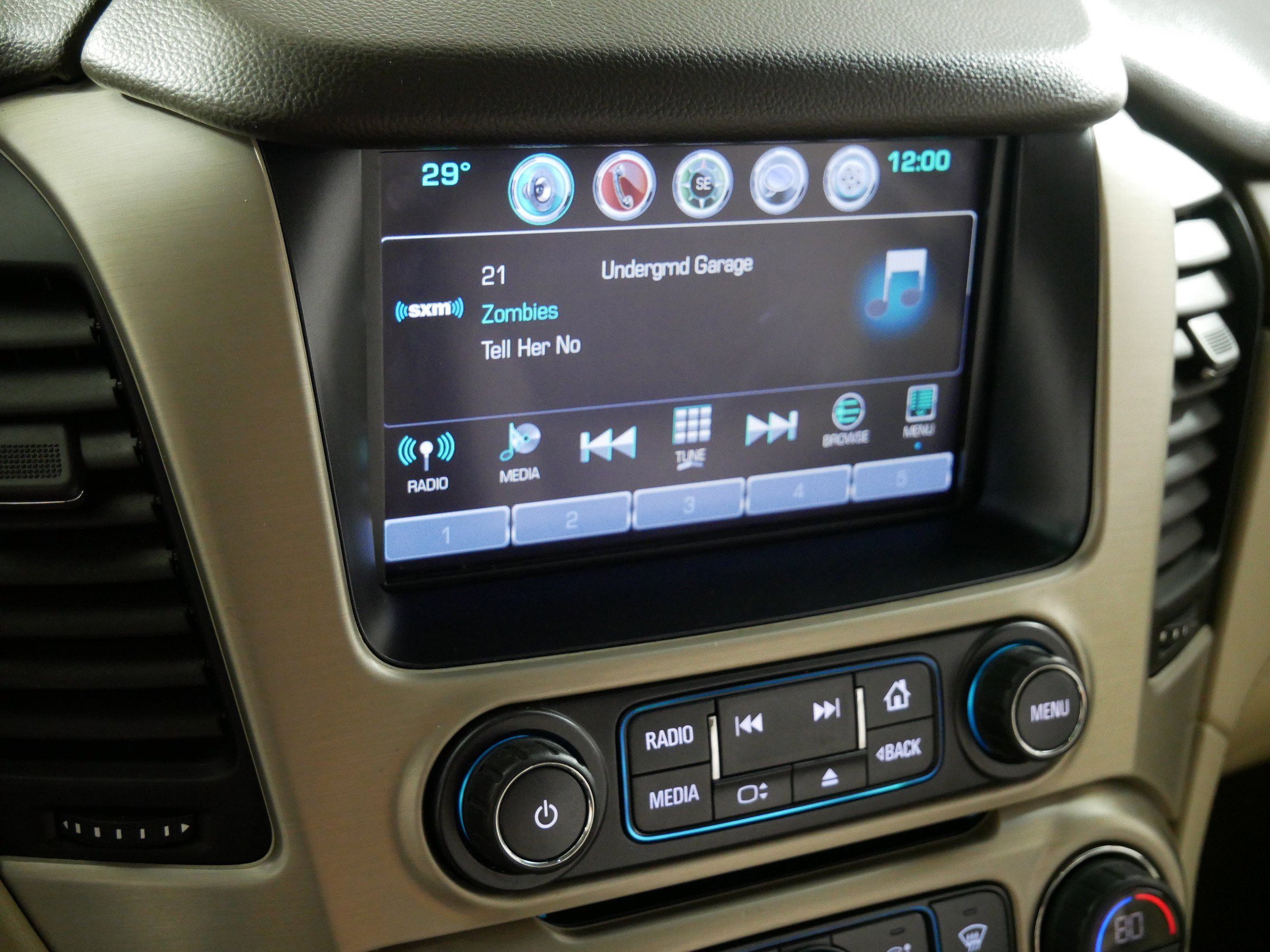 Used 2019 GMC Yukon XL Denali w/ Denali Ultimate Package image 22