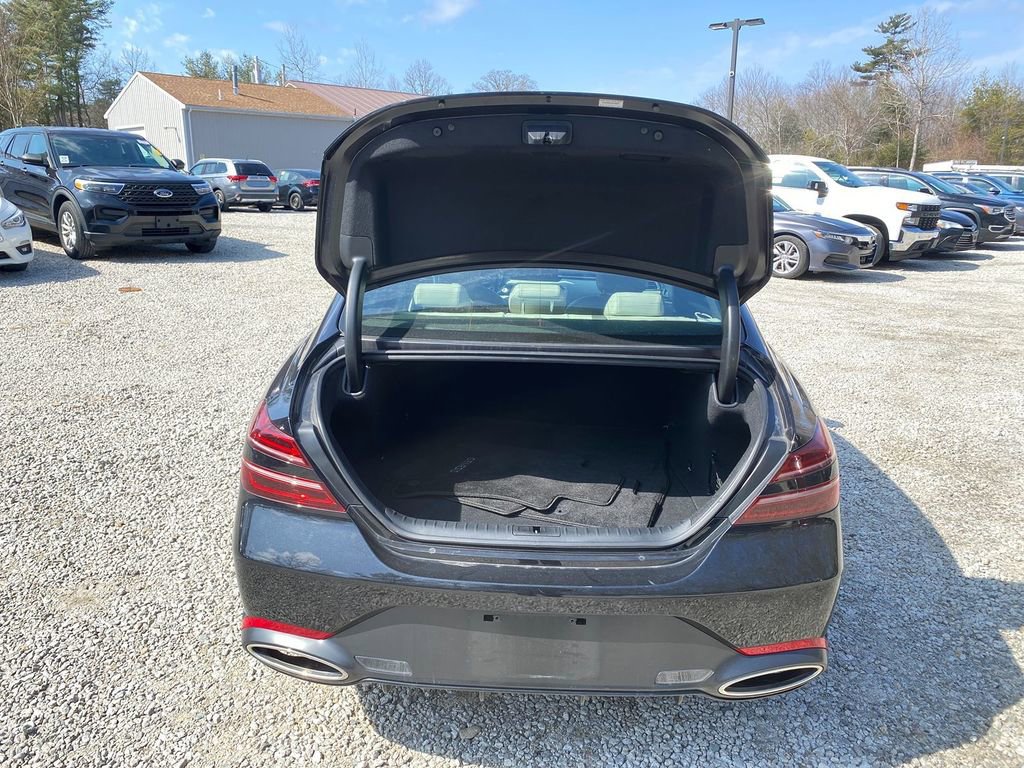 Used 2024 Genesis G70 2.5T image 26