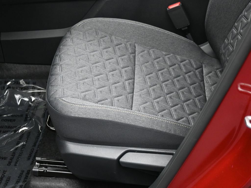 New 2026 Nissan Kicks SV w/ SV Premium Package image 16