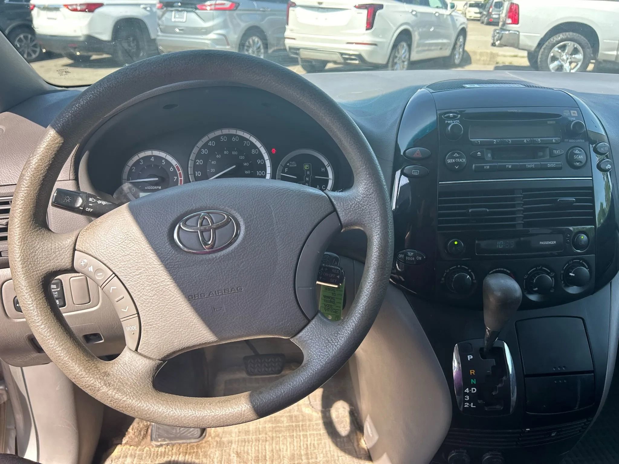 Used 2004 Toyota Sienna CE image 18