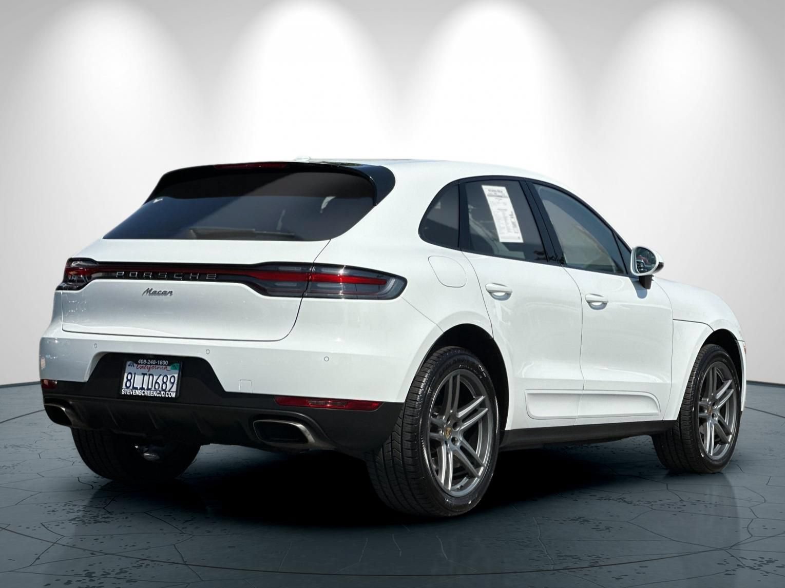 Used 2019 Porsche Macan AWD/4WD image 4