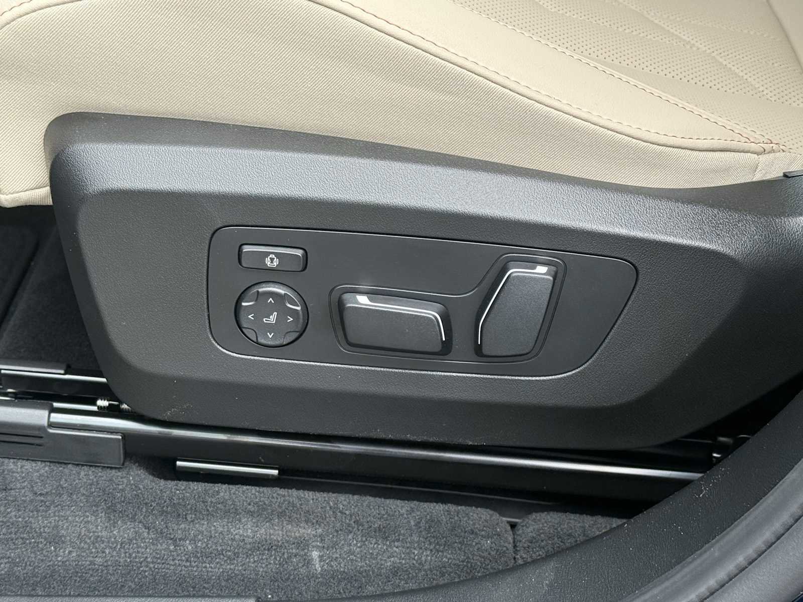 New 2026 BMW X3 xDrive30 w/ Premium Package image 11