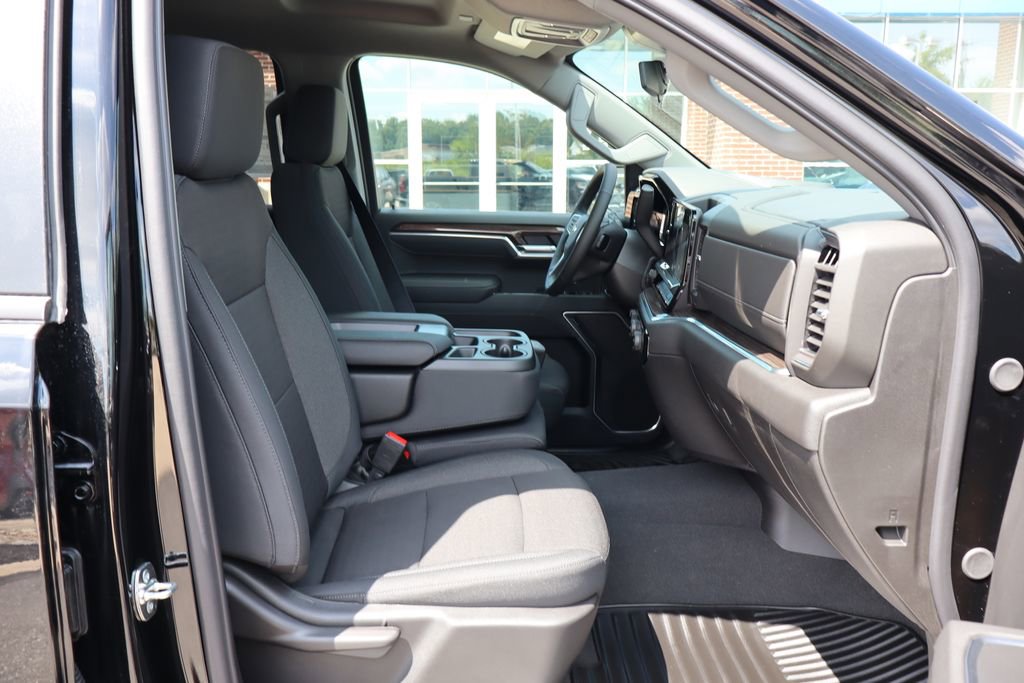 New 2026 Chevrolet Silverado 1500 LT image 43