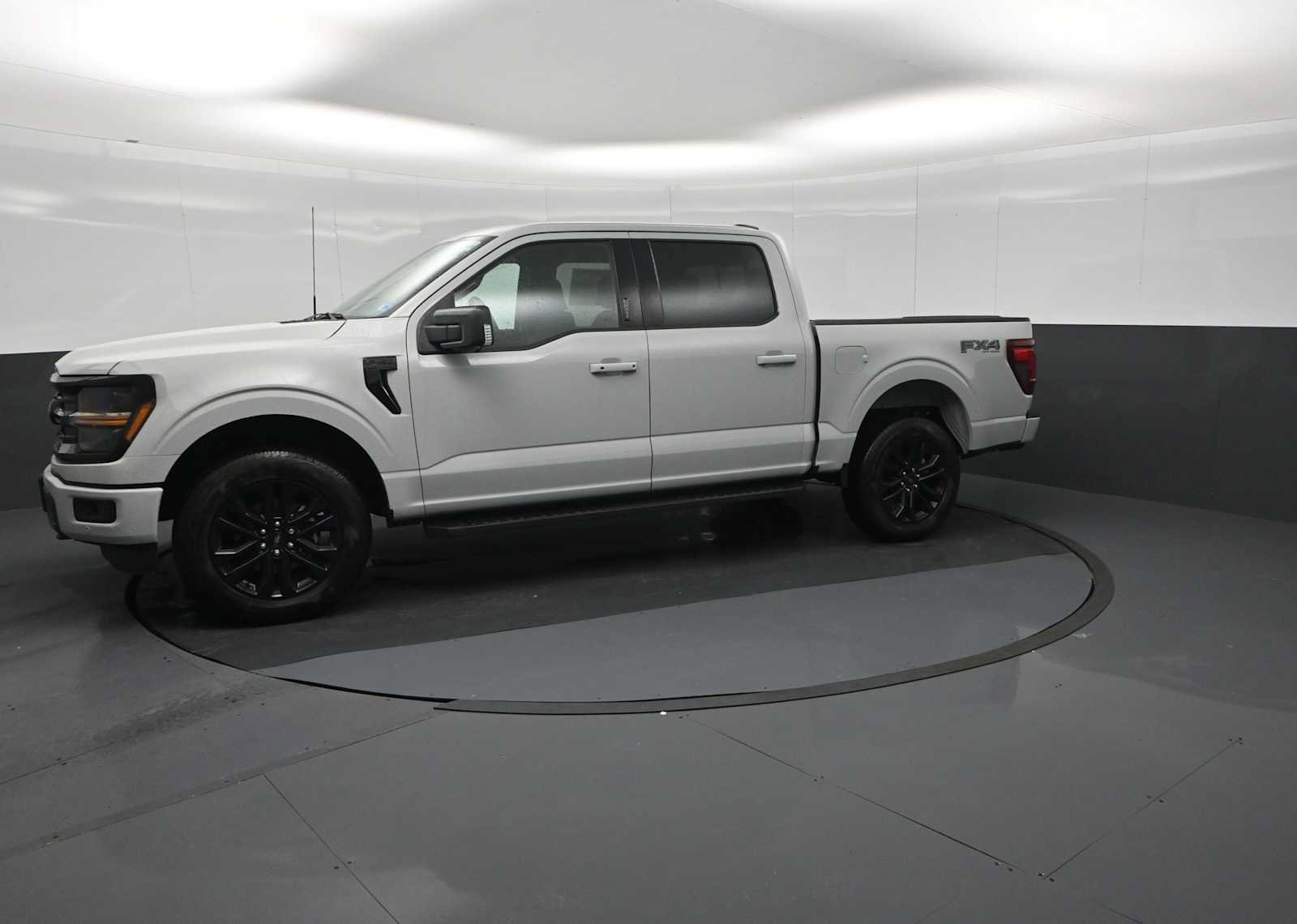 New 2026 Ford F150 XLT w/ Equipment Group 302A MID AWD/4WD image 5