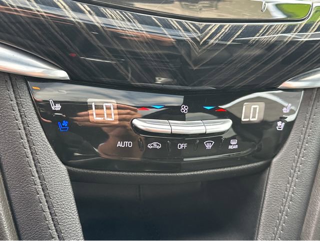 Certified 2024 Cadillac XT6 Premium Luxury image 19