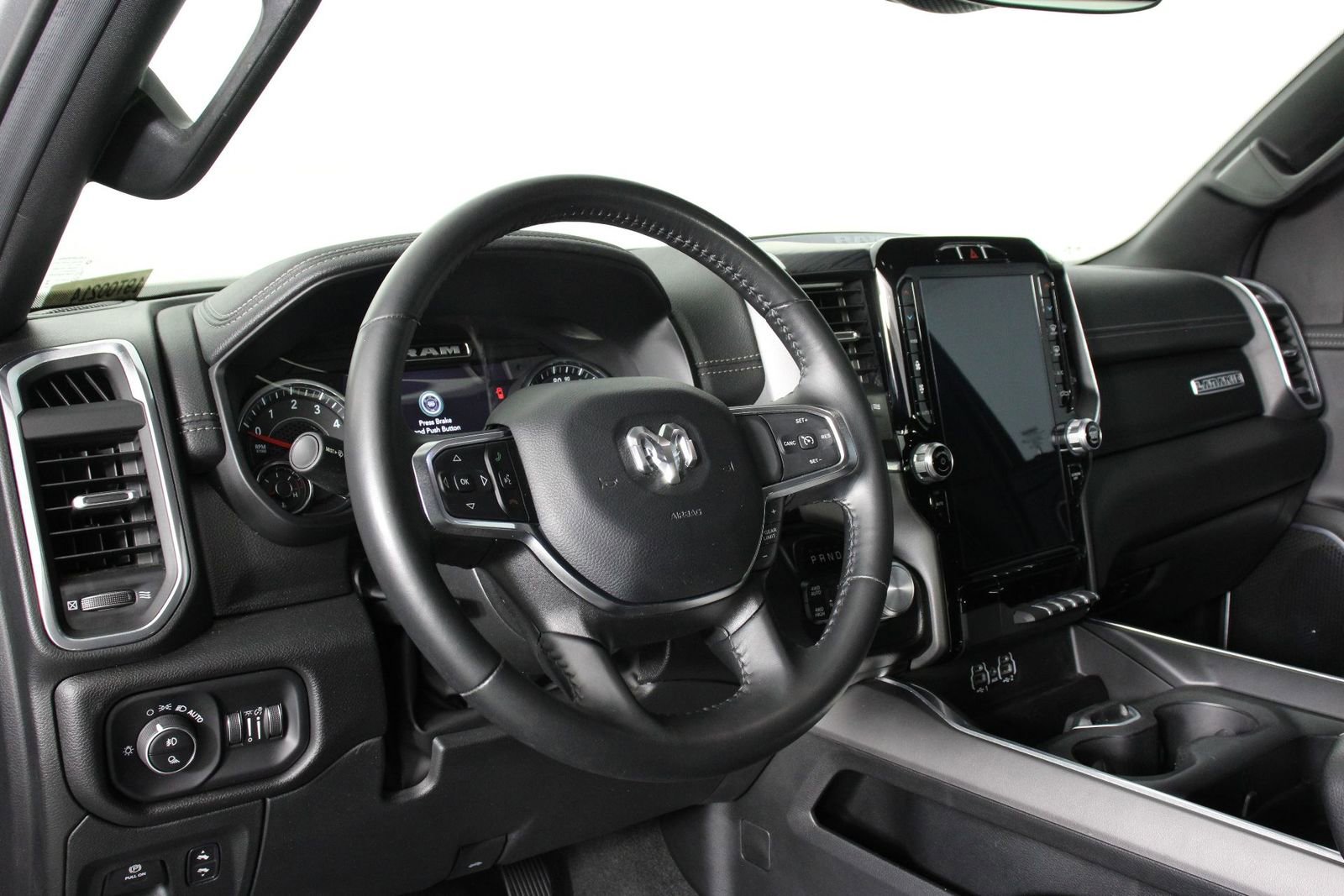 Used 2023 RAM 1500 Laramie image 14