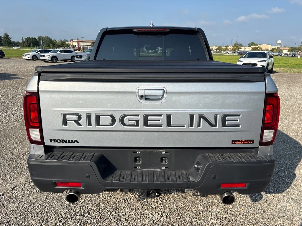 Used 2025 Honda Ridgeline TrailSport image 10