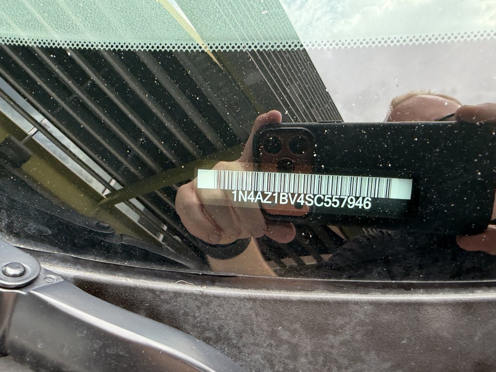 Used 2025 Nissan Leaf S FWD image 38