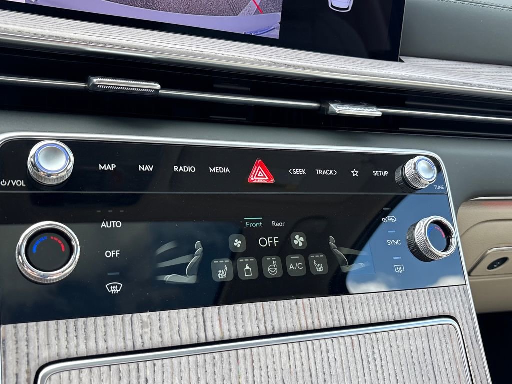 New 2026 Genesis GV80 2.5T Select image 17