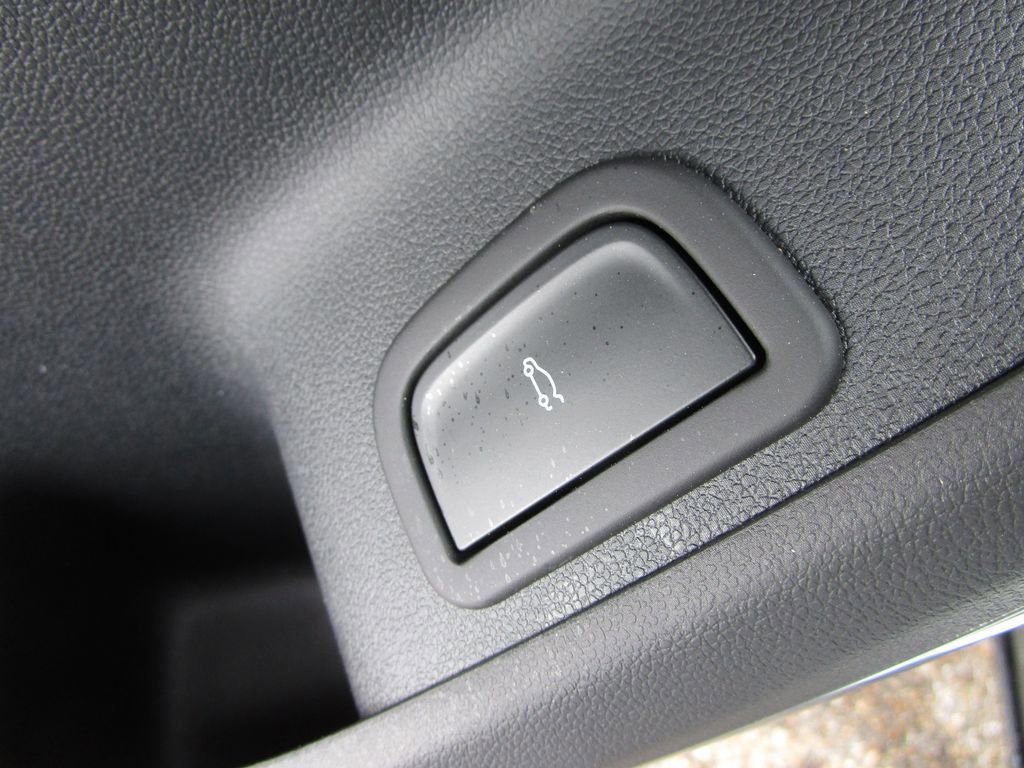 New 2026 GMC Acadia Elevation w/ Elevation Premium Package image 21