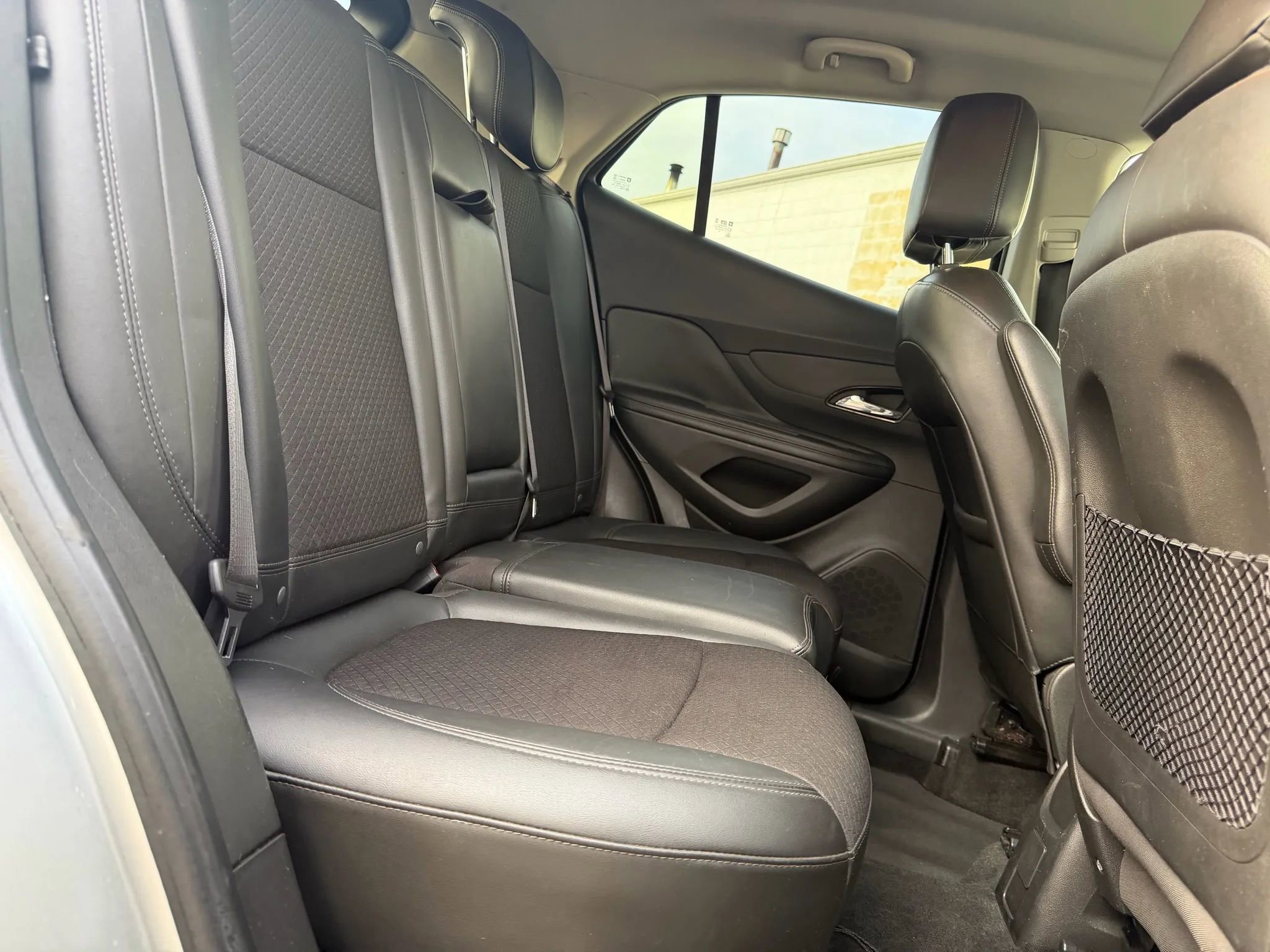 Used 2018 Buick Encore Preferred image 13