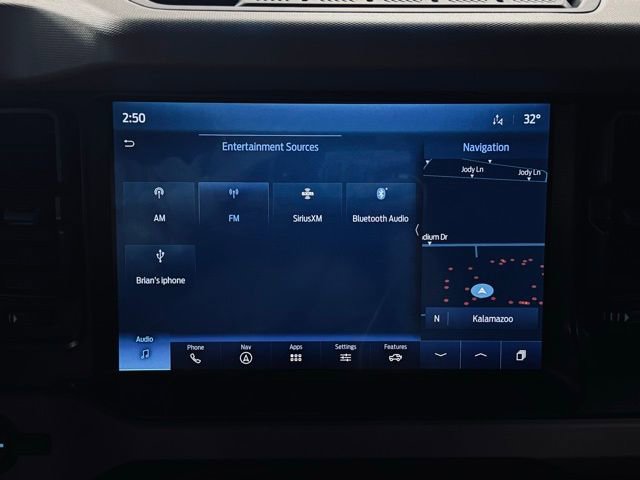 Used 2021 Ford Bronco Wildtrak image 39