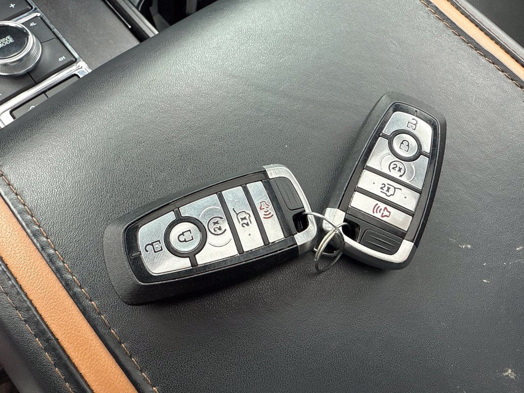 Used 2023 Ford Expedition Max Platinum AWD/4WD image 47