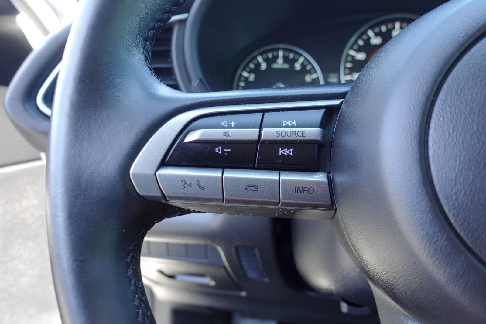 Certified 2023 MAZDA CX-30 AWD 2.5 S w/ Select Package image 13