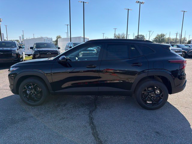 New 2026 Chevrolet Trax LT w/ Sunroof Package FWD image 6