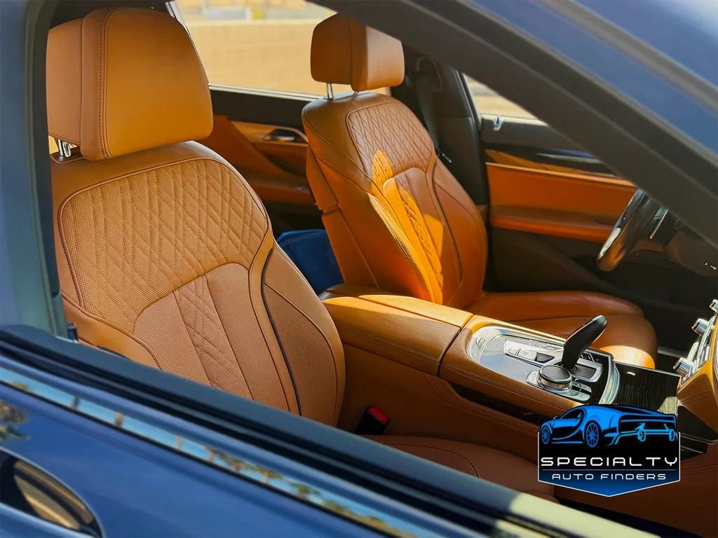 Used 2021 BMW 740i 740i Sedan 4D w/ M Sport Package RWD image 10