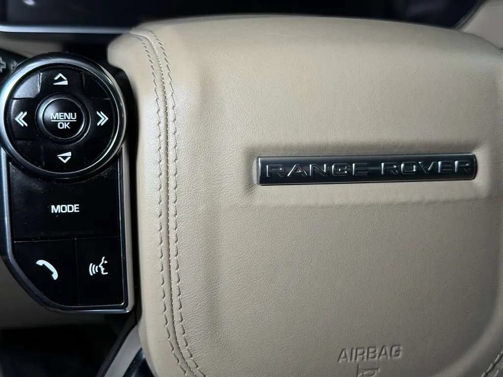 Used 2013 Land Rover Range Rover HSE AWD/4WD image 31