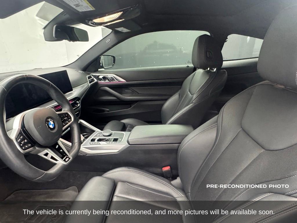 Used 2025 BMW 430i Coupe w/ M Sport Package RWD image 9